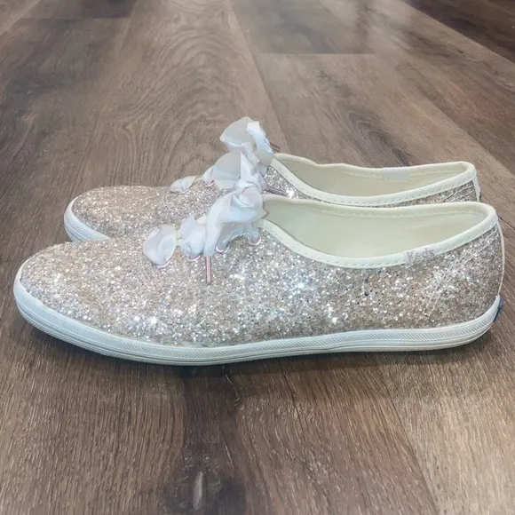 Kate Spade Keds Gold Sparkle Glitter Satin Laces Size 7