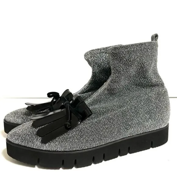 Kennel &amp; Schmenger Ankle Sock Boots Silver Black Sparkly Fringe Pointy Toe New 7