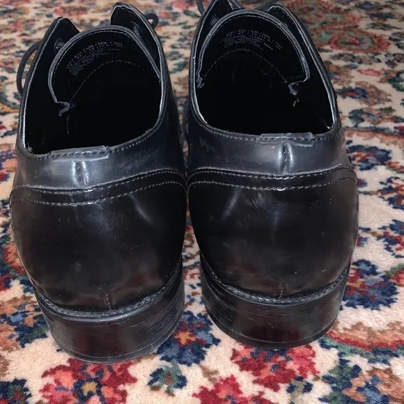 Kenneth Cole Reaction Black Dress Shoes
