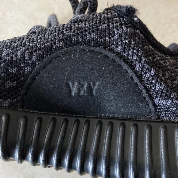 Kids adidas Yeezy black shoes