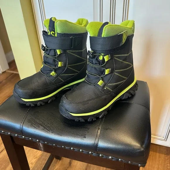 Kids Black and Green Shoes