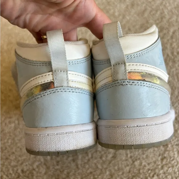 Kids Nike Air Jordan Glitter Swoosh/Light Blue Tint shoes size youth 3 (big kid)