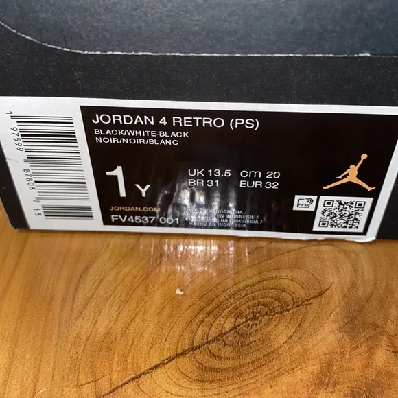 Kids Reto 4s