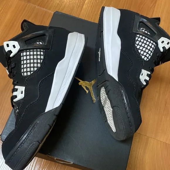 Kids Reto 4s