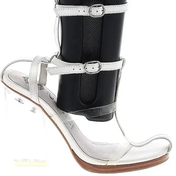 💥KILLER DESIGN💥VTG 100% Genuine Leather Lucite Heel Gladiator Pumps in White