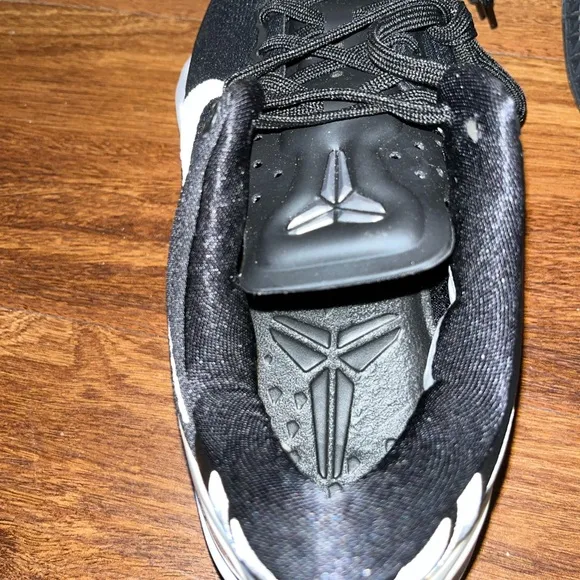 Kobe 8 System TB Shoes