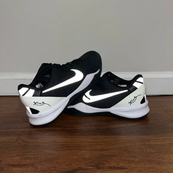 Kobe 8 System TB Shoes