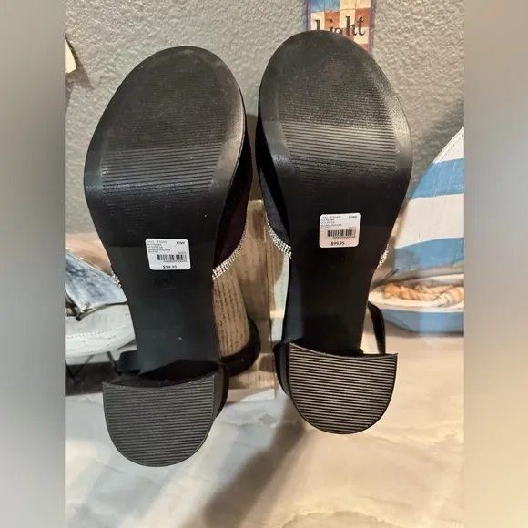 Lane Bryant satin Black Women's Shoes with Silver Accents size 10