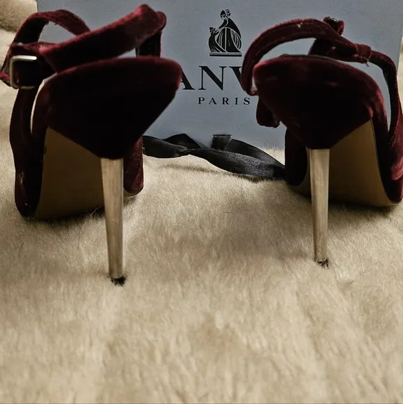Lanvin as new with box velvet heels with metal stiletto heel