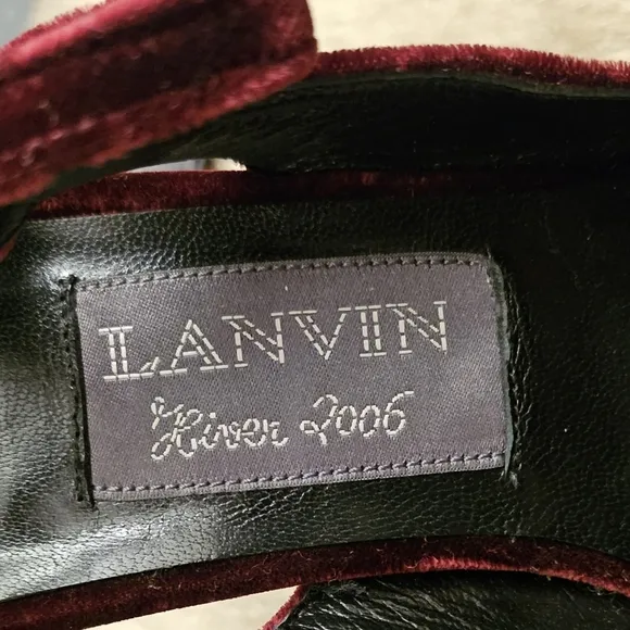Lanvin as new with box velvet heels with metal stiletto heel