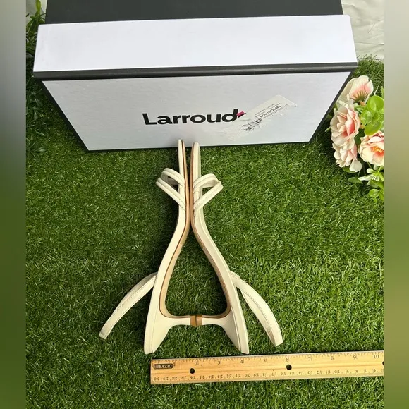 Larroudé  women Mini Annie Sandal In Ivory LeatherSize 8  -Ivory Leather$315