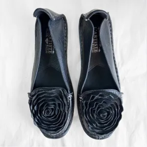 L’Artiste Spring Step Dezi Shoes 9.5 Black Leather Flats Slip On Flower New