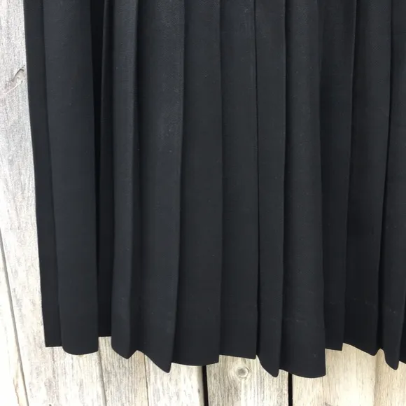 Lauren Ralph Lauren Vintage 90’s Pleated Midi Skirt Black 12