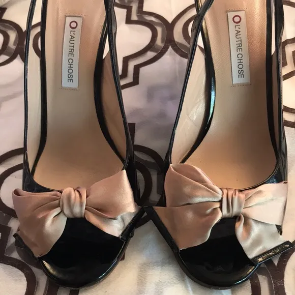 L’AUTRE CHOSE Black‎ leather upper pumps Italy 38.5