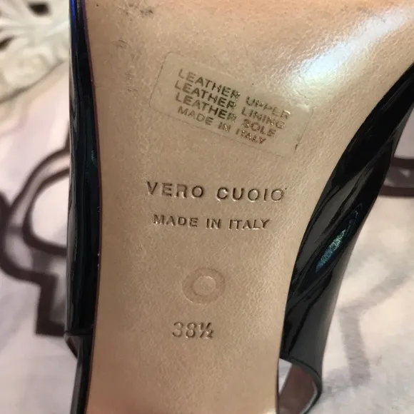 L’AUTRE CHOSE Black‎ leather upper pumps Italy 38.5