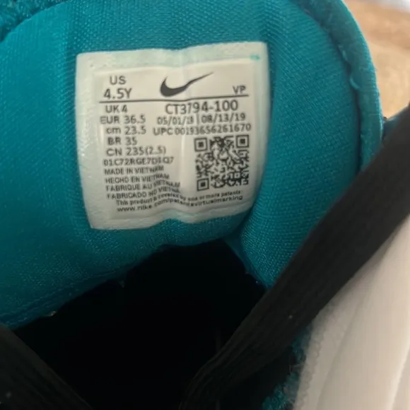 LeBron 7