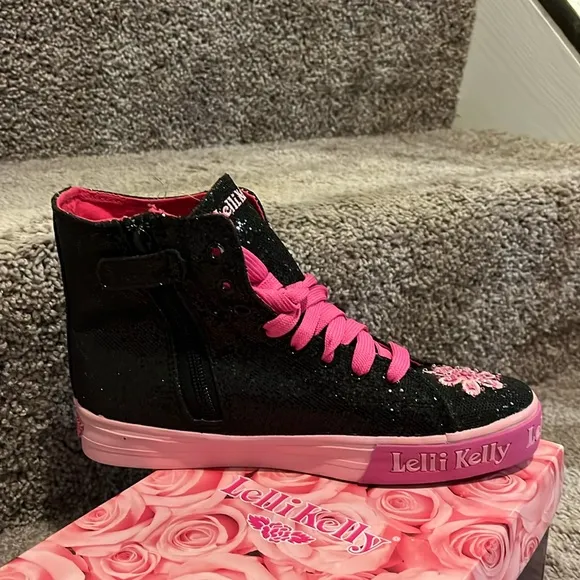 Lelli Kelly Jasmine Shoes Sneakers Sequins black Glitter Youth Girls Size 5