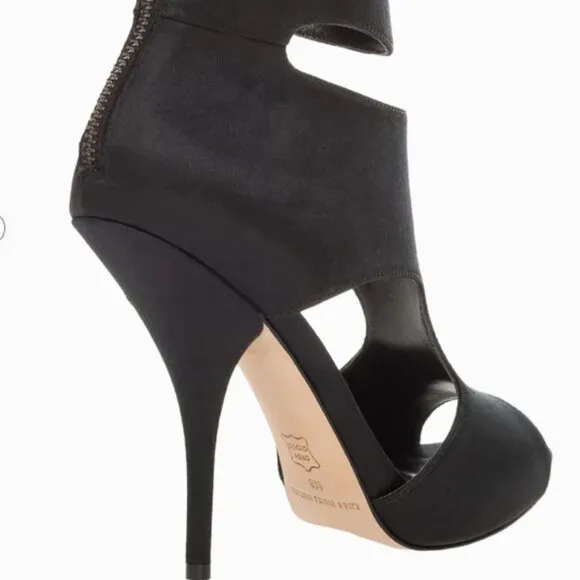 Leon Max Euclid 2 women's Leather Cut Out Peep Toe Ankle Wrap Pumps Black