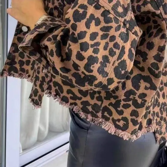 Leopard Print Denim Distressed Jean Jacket Button-Up Classic Collar Mobwife Glam