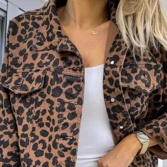 Leopard Print Denim Distressed Jean Jacket Button-Up Classic Collar Mobwife Glam