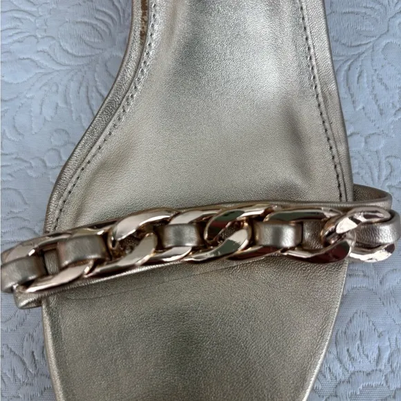 Lily Pulitzer Marcia Elegant Gold Strappy Sandals, Size 9.5
