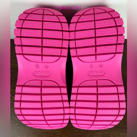 Lisa Frank x Crocs Mega Crush Clog