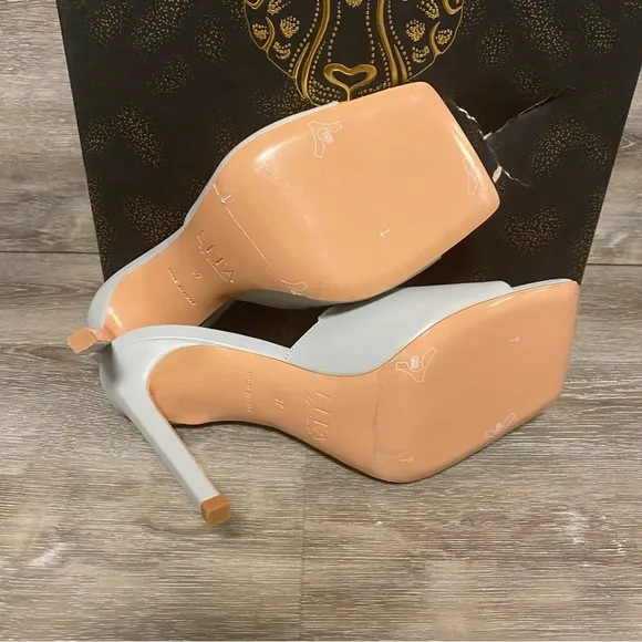 Lita By Ciara | Solid Square Toe Heeled Sandals Silver Nappa Leather Size 37 NEW