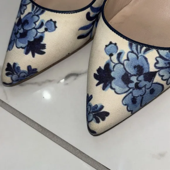 LK Bennett Blue Floral Women's Heels Sz US 8.5 GUC