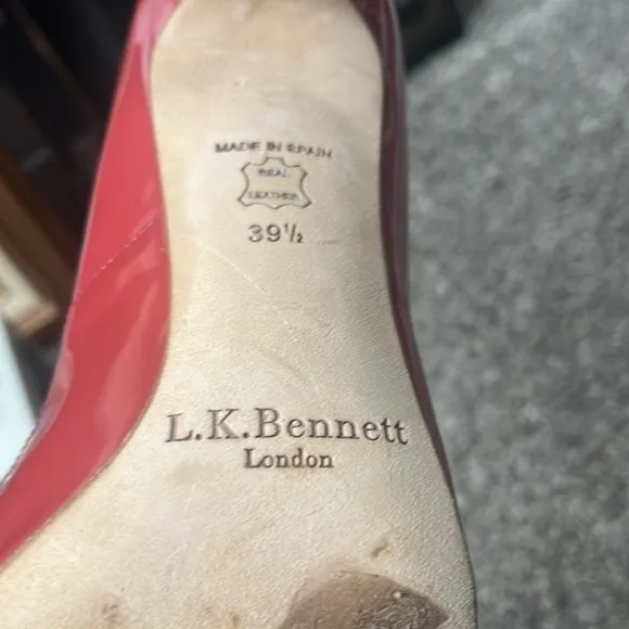L.K. BENNETT LONDON Patent Leather Heels Shoes Pumps Size 39.5