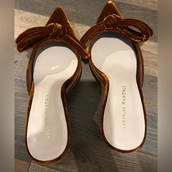 Loeffler Randall Amyra Bow Pointed Toe Mule In Siena