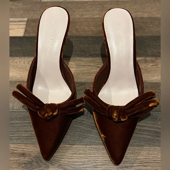 Loeffler Randall Amyra Bow Pointed Toe Mule In Siena