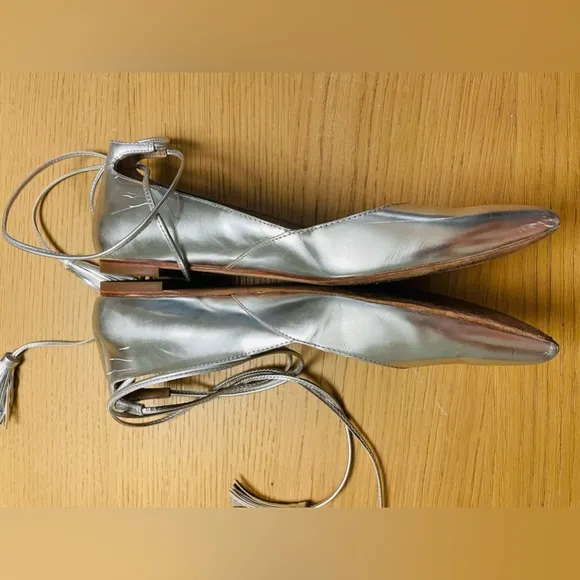 LOEFFLER RANDALLPENELOP SILVER FLATS SIZE 8 B