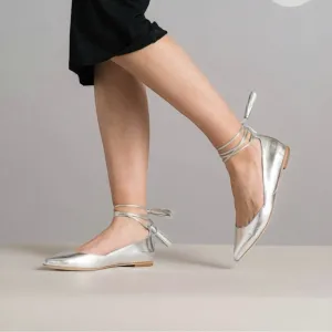 LOEFFLER RANDALLPENELOP SILVER FLATS SIZE 8 B