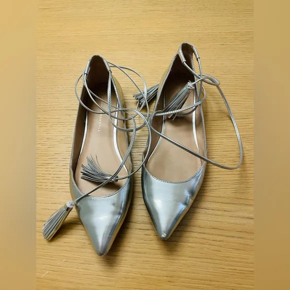 LOEFFLER RANDALLPENELOP SILVER FLATS SIZE 8 B