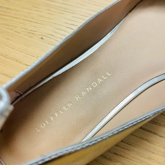 LOEFFLER RANDALLPENELOP SILVER FLATS SIZE 8 B