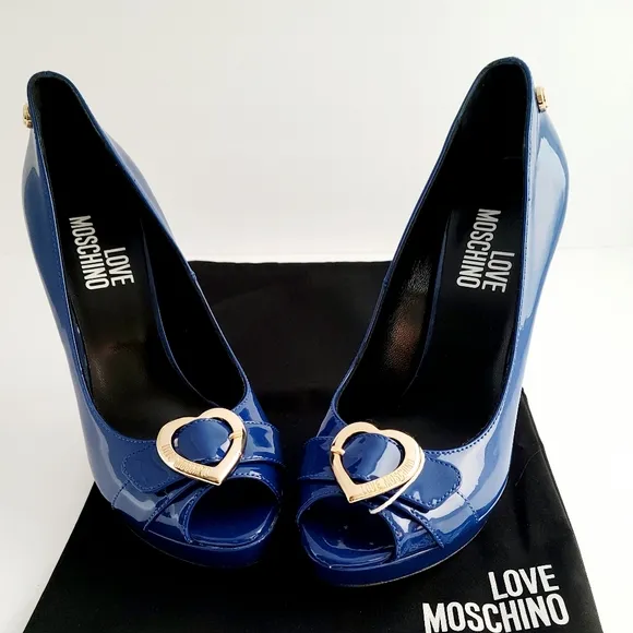 LOVE Moschino pumps
