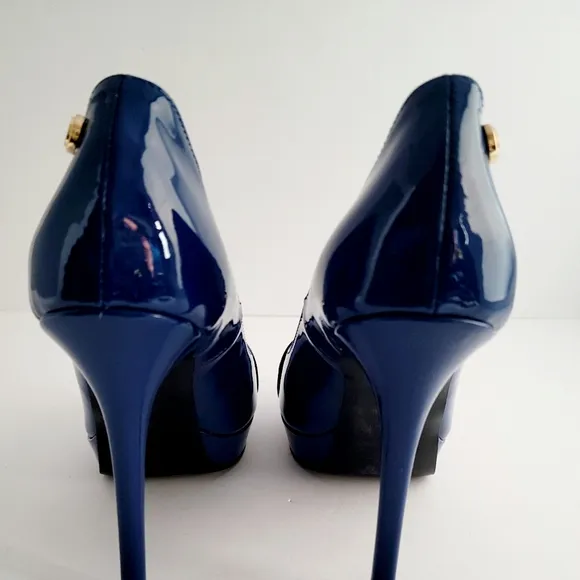 LOVE Moschino pumps