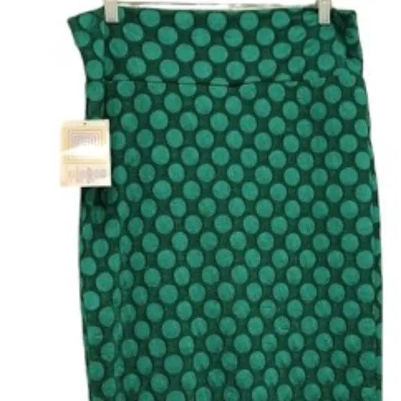 LuLaRoe Skirt Sz M Pencil Cassie Elegance Collection KELLY GREEN Polka Dot