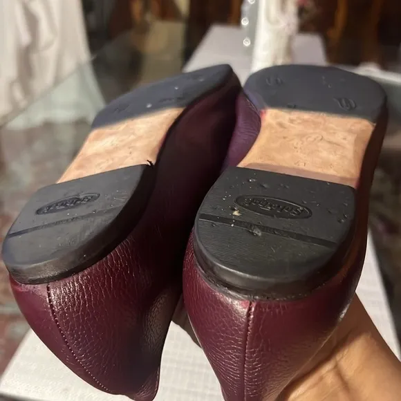 M. Gemi Stellato EU41  Pebbled Leather Pointed Toe Flats burgundy