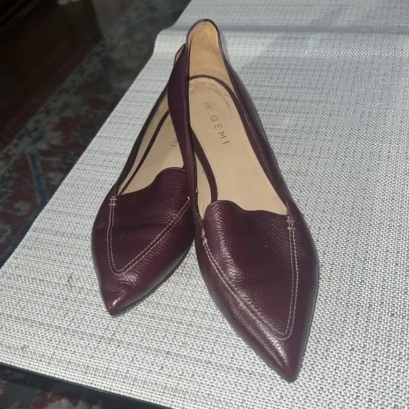 M. Gemi Stellato EU41  Pebbled Leather Pointed Toe Flats burgundy