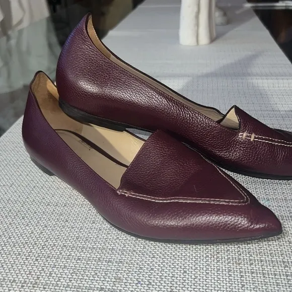 M. Gemi Stellato EU41  Pebbled Leather Pointed Toe Flats burgundy