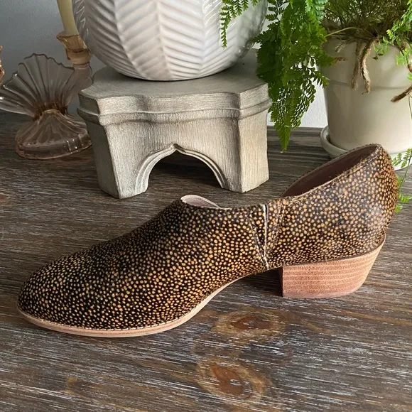 Madewell ‘The Lucie’ Spotted Calf Hair Bootie Boots Slip On Flats Shoe Women’s 9