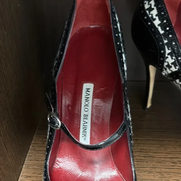 Manolo Blahnik Black and Red Heels with Elegant Design
