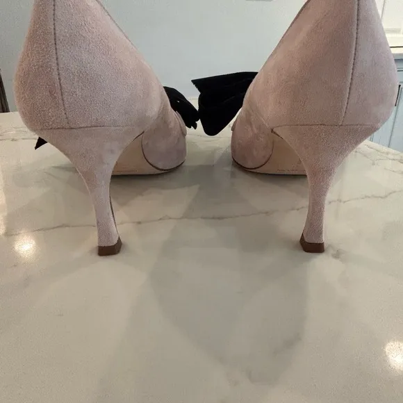 Manolo Blahnik Serba Pink Suede Women's Shoes with Black Bow