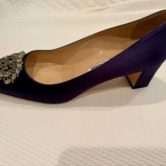 Manolo Blahnik Women's Blue Embellished Pumps