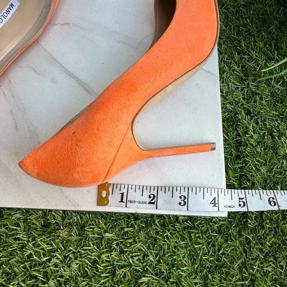MANOLO BLAHNIK100 mm Suede Stiletto Pumps Orange size 36.5 US 6.5