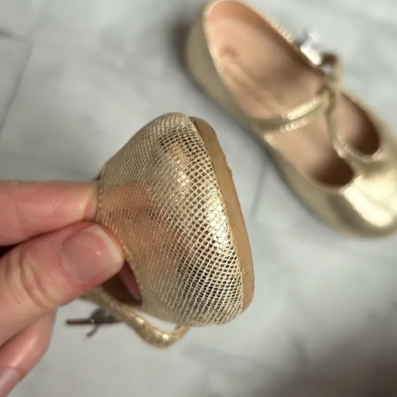 Manuela de Juan Little Girl’s Gold T-Strap Mary Janes