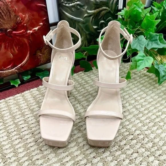 Marc Fisher Frita Ankle Strap Platform Sandal in Nude Patent Size 9