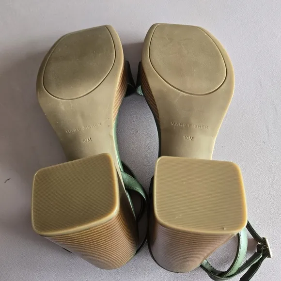 Marc Fisher Green Block Heel Sandals Women's 10 Retro 70s Party Boho Eclectic
