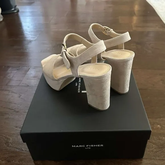 Marc Fisher LTD-Women's Cinthia Platform shoes size 8.5-new